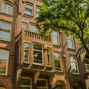 3* Otel Omega